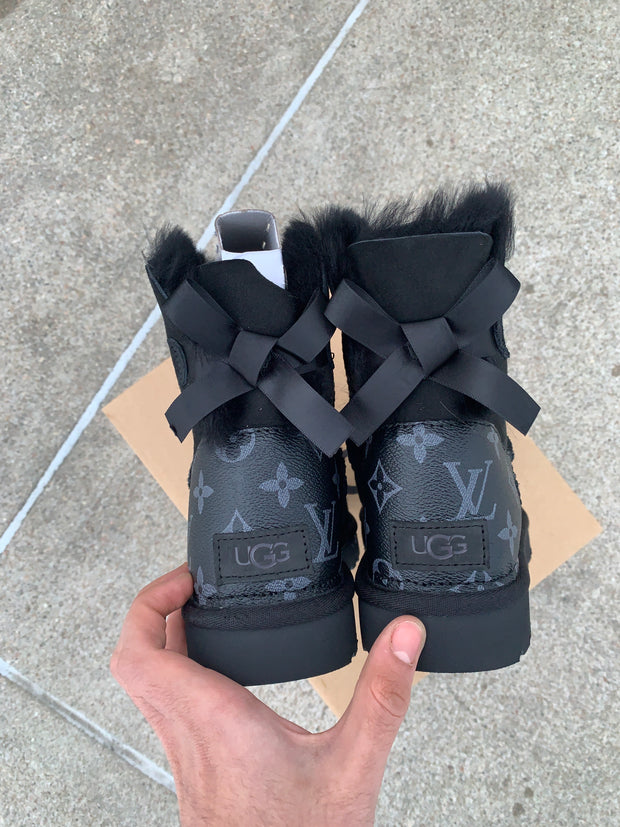 Black LV Mini Bailey Bow ll Uggs (Authentic)