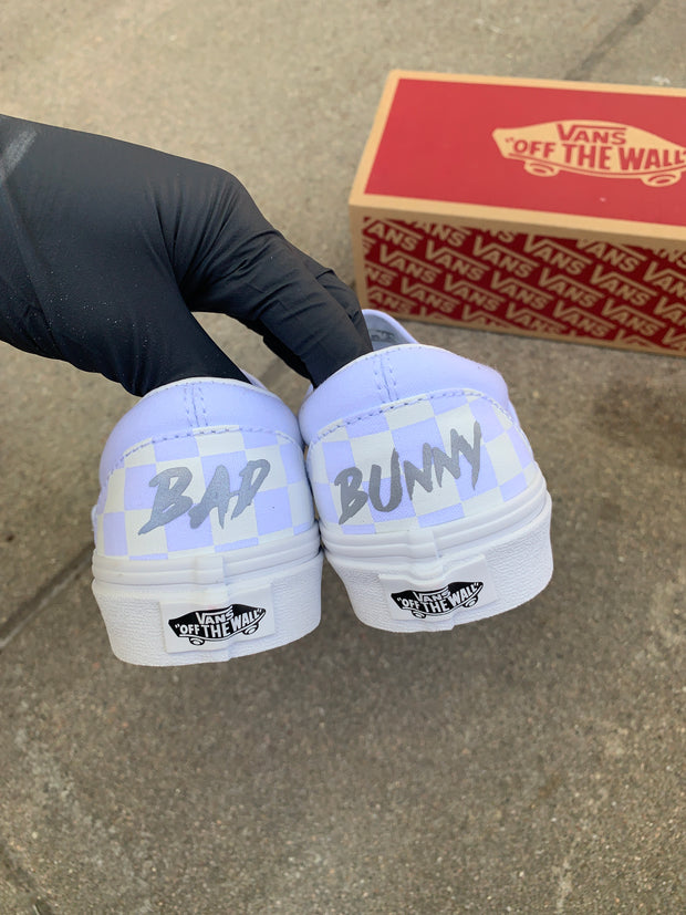 Reflective Bad Bunny Checkered slip